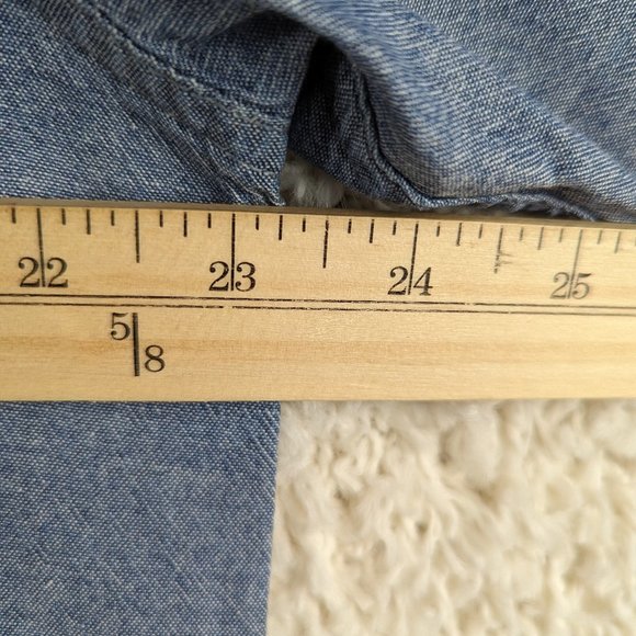 Wrangler* Men's Short Sleeve Button Down Curved Hem Double Pocket Shirt~ Medium - Picture 7 of 9